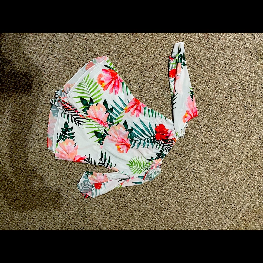 Floral Off-the-shoulder romper